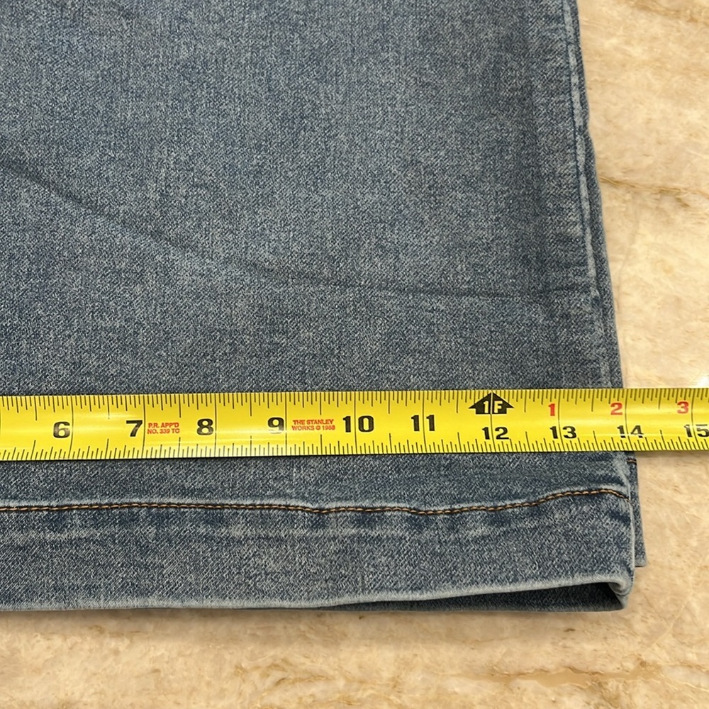 Tinseltown Ultra Wide Leg Cargo Jeans – Size Large | 32” Inseam - Picture 12 of 16